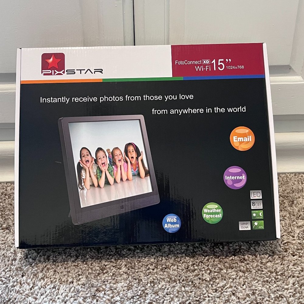 Pixstar FotoConnect XD 15" Digital Photo Frame